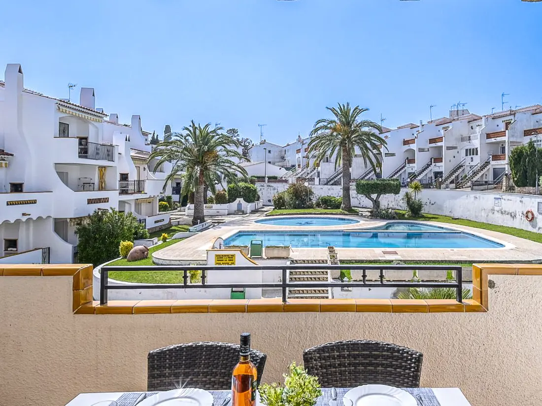 Location de Vacances Roses 1136