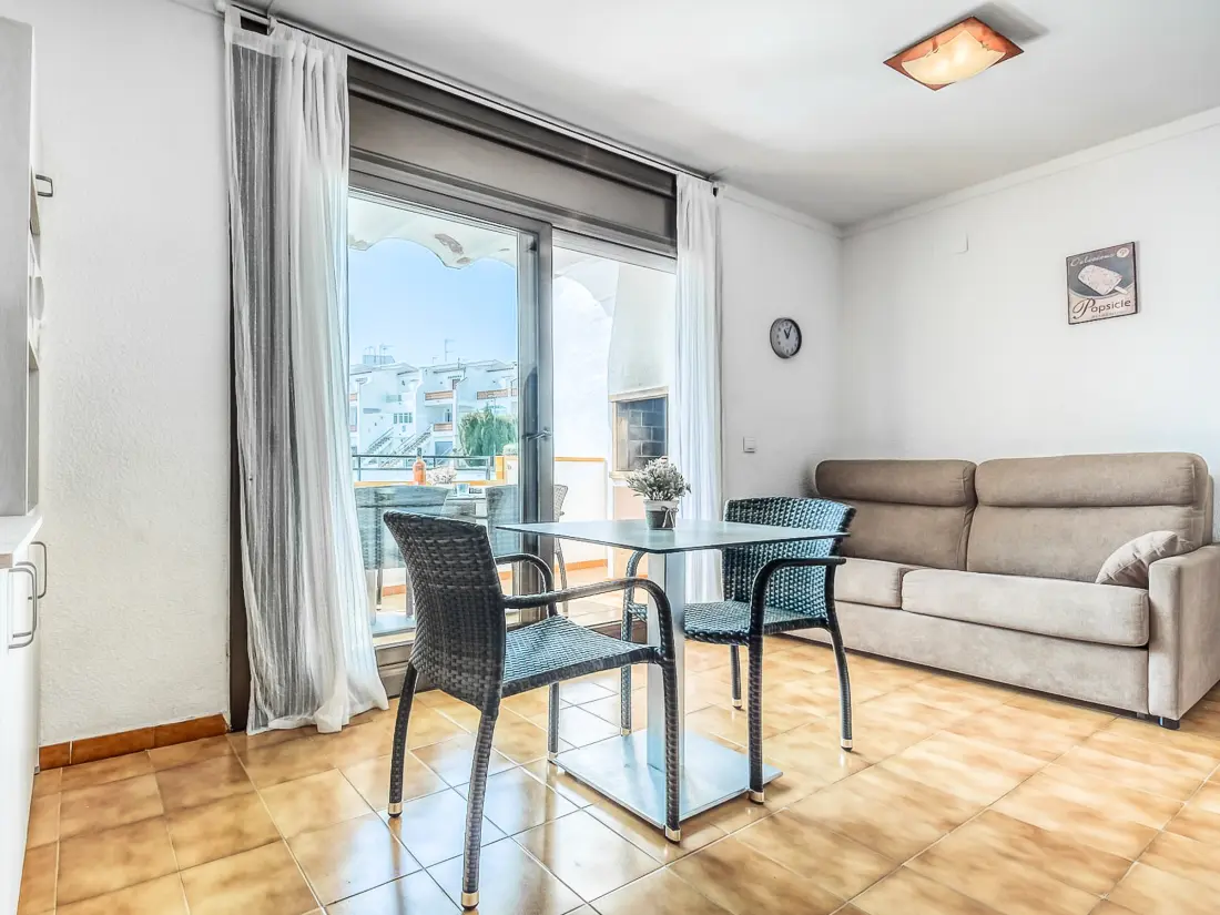 Location de Vacances Roses 1136