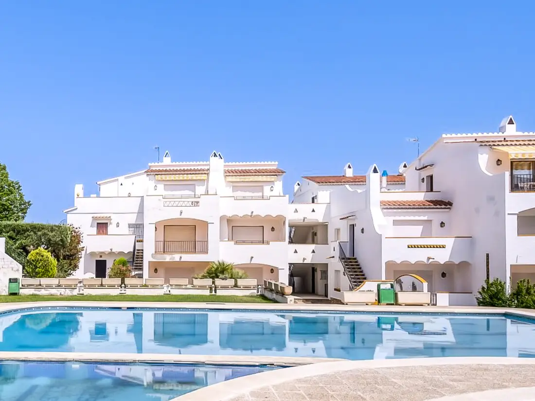 Location de Vacances Roses 1136