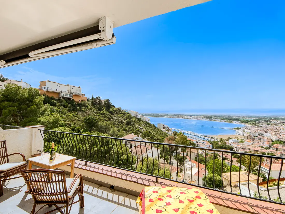 Location de Vacances Roses 1143