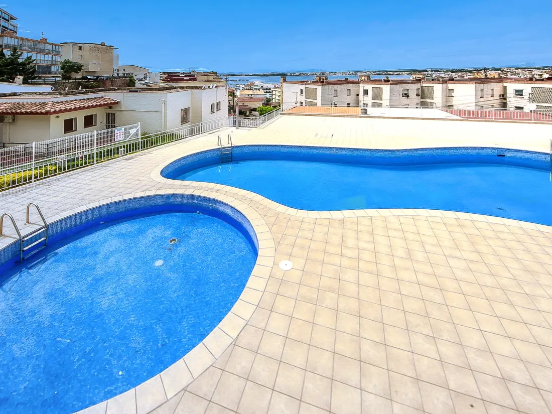 Location de Vacances Roses 1148