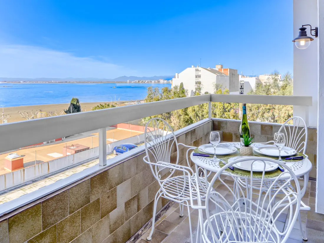 Location de Vacances Roses 1149