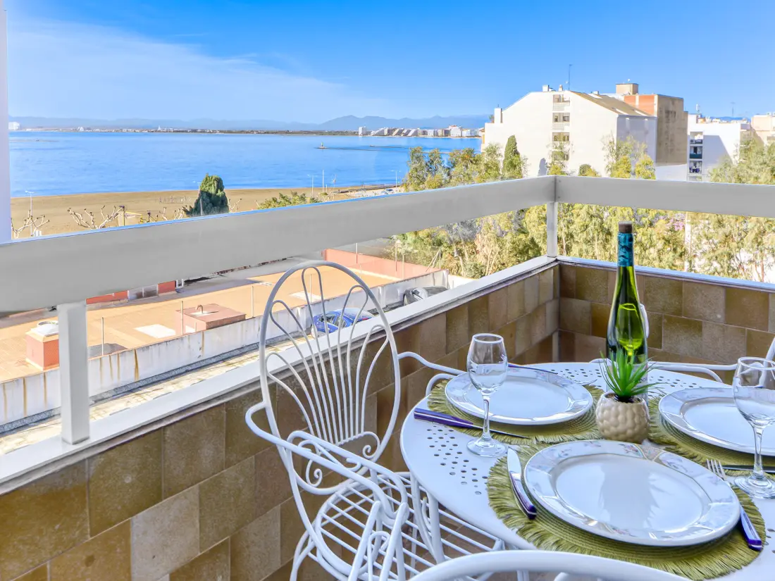 Location de Vacances Roses 1149