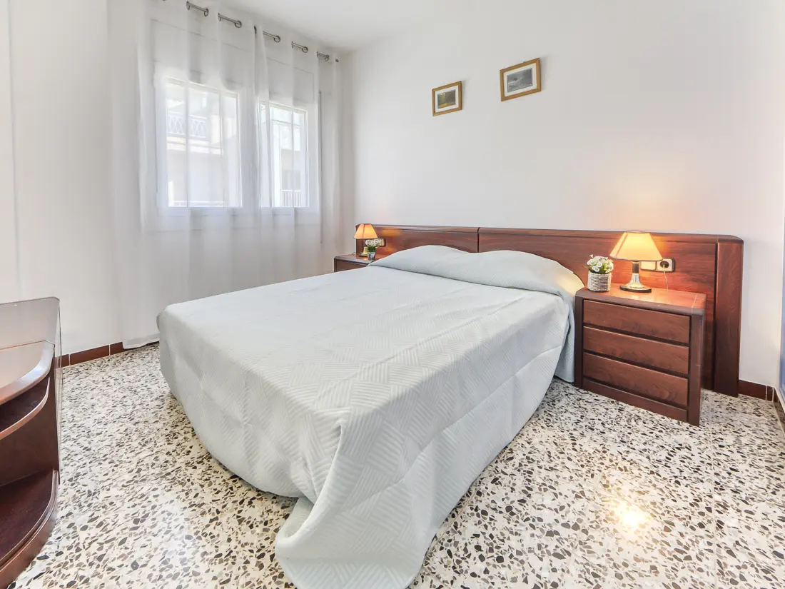 Location de Vacances Roses 1149