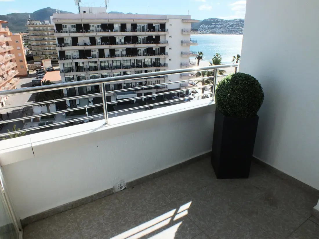 Location de Vacances Roses 115