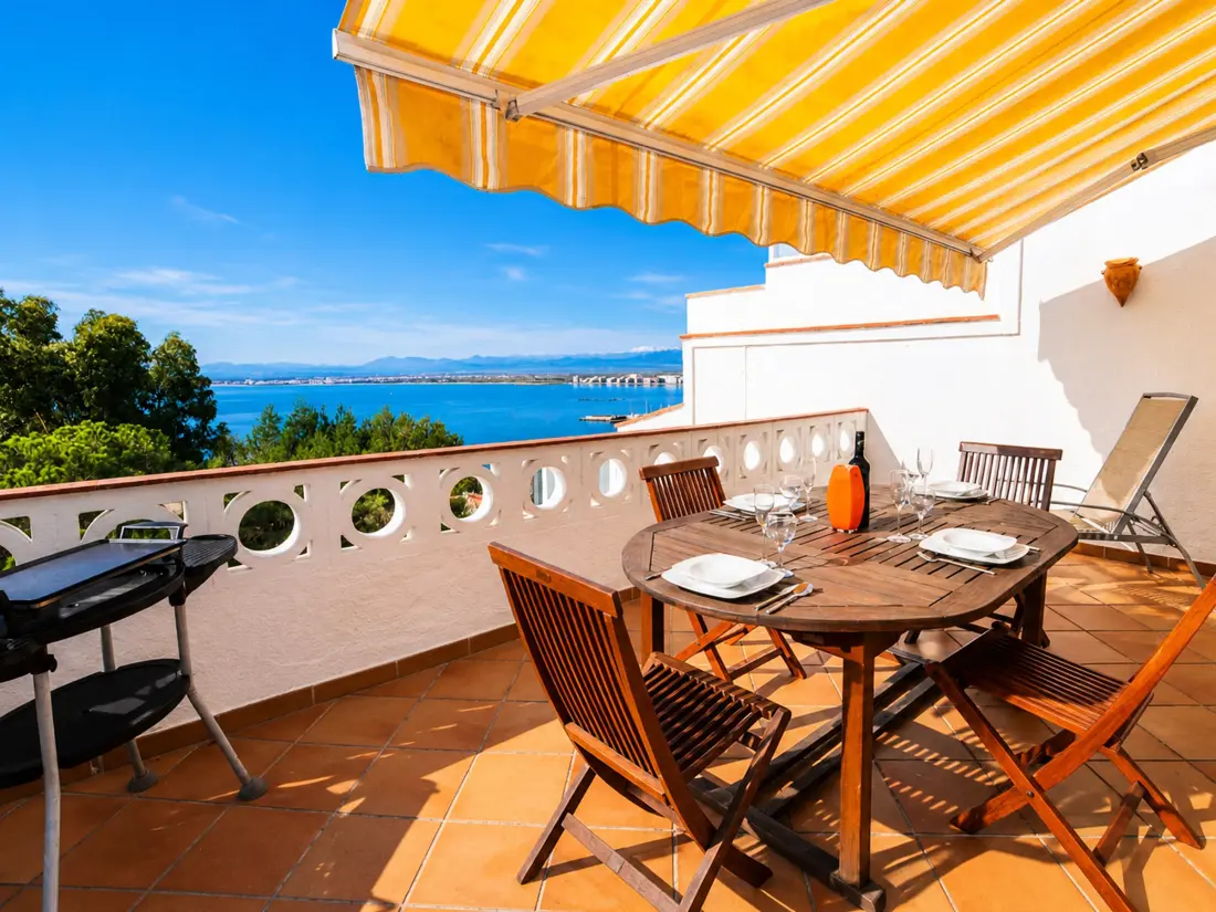 Location de Vacances Roses 1155