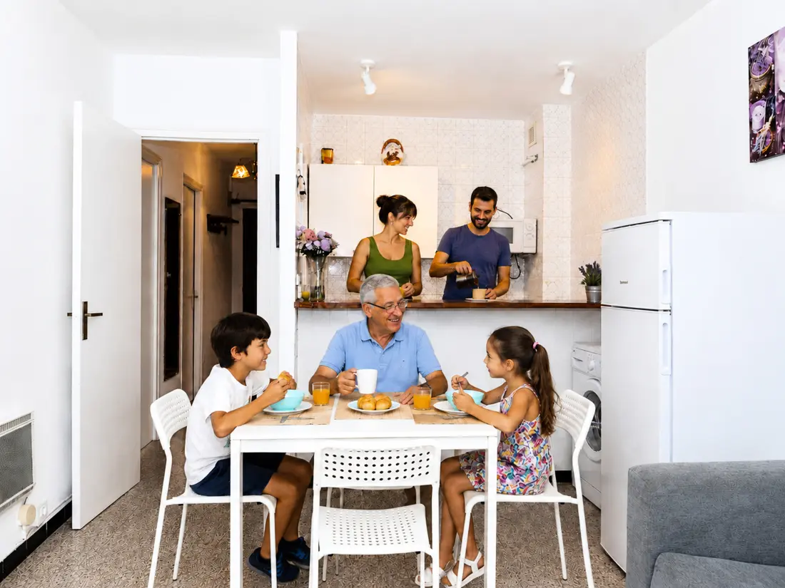 Location de Vacances Roses 1156