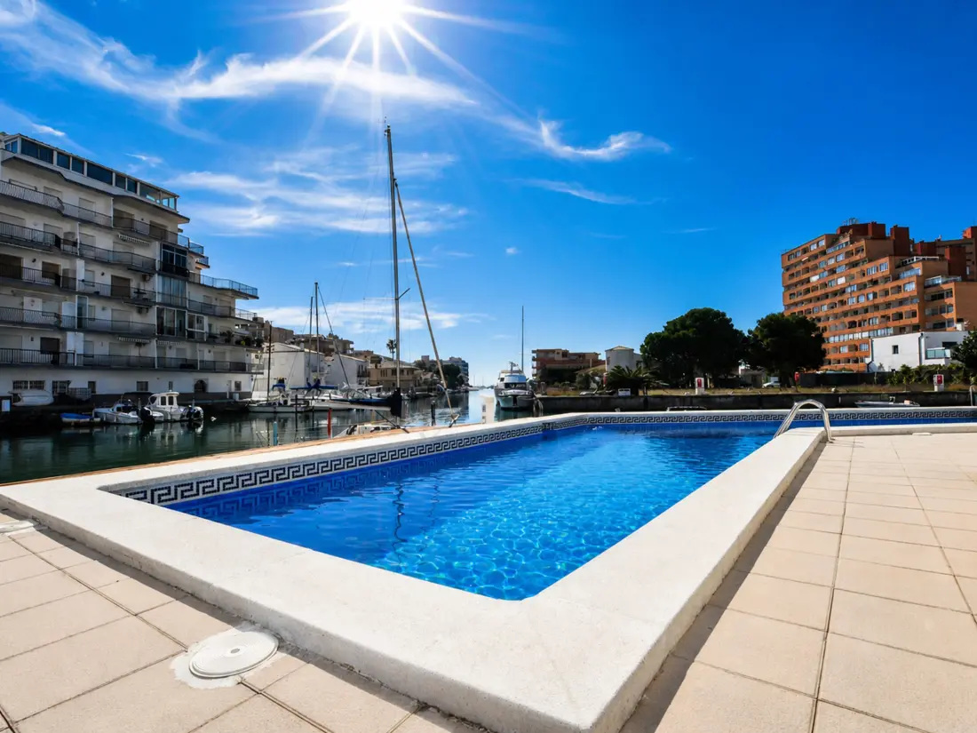 Location de Vacances Roses 1156