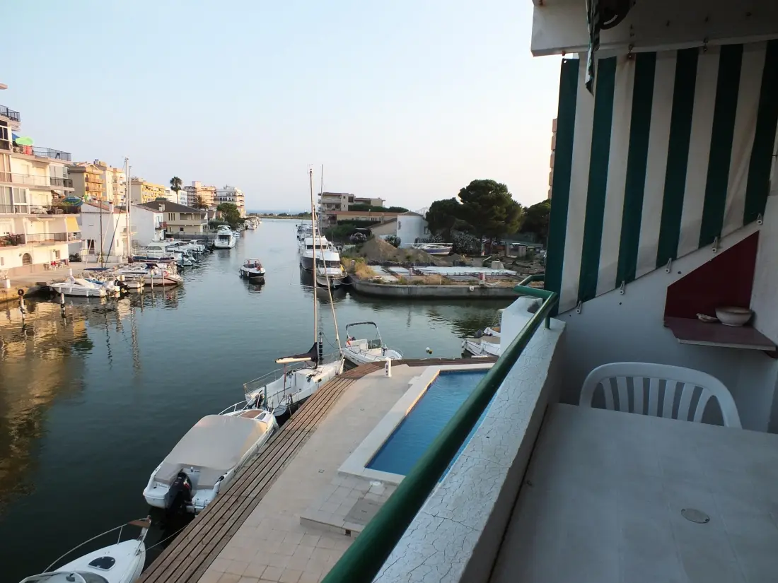 Location de Vacances Roses 116
