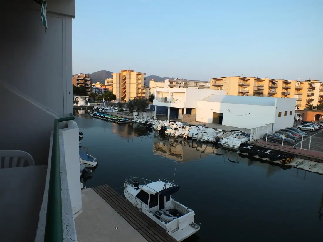Location de Vacances Roses 116