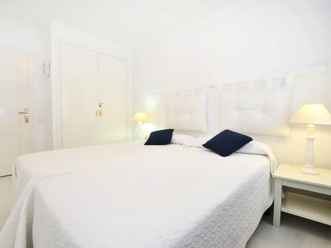 Location de Vacances Roses 1175
