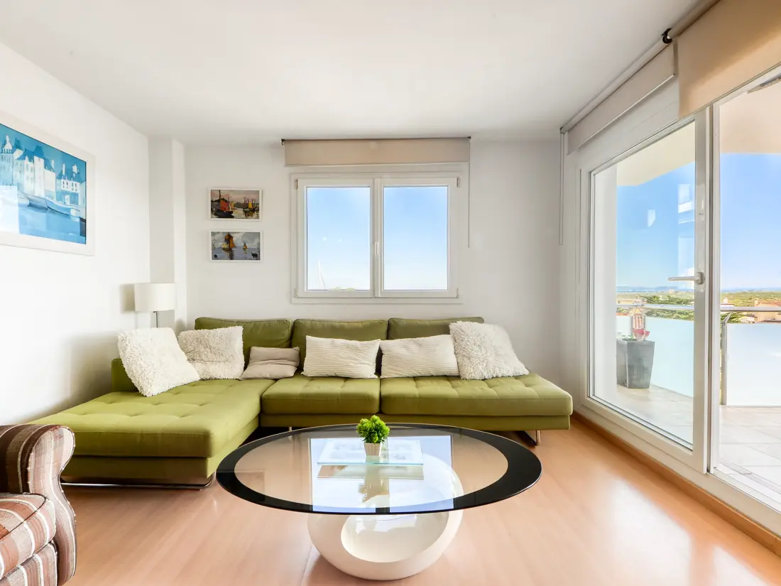 Location de Vacances Roses 1183