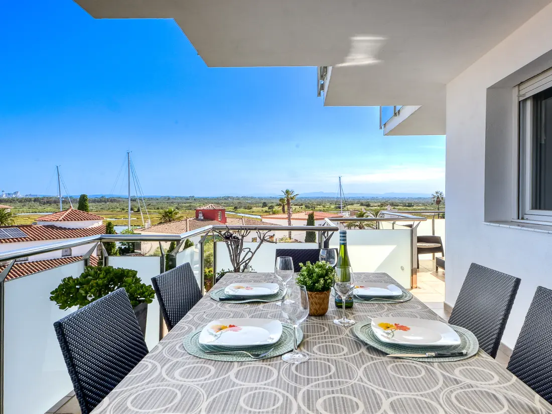 Location de Vacances Roses 1183