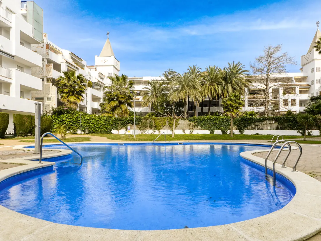 Location de Vacances Roses 1185