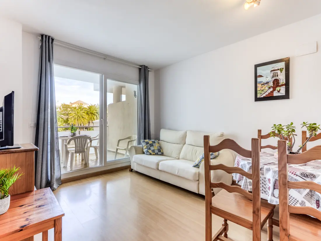 Location de Vacances Roses 1185