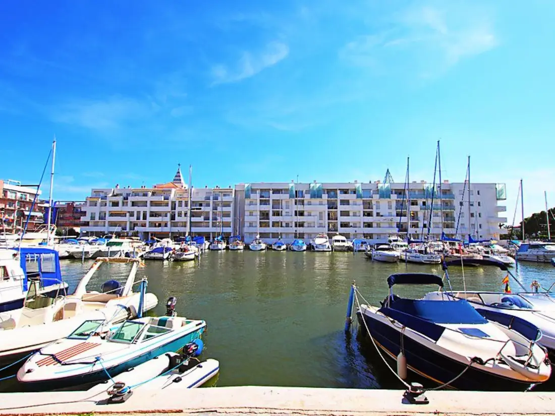 Location de Vacances Roses 1185