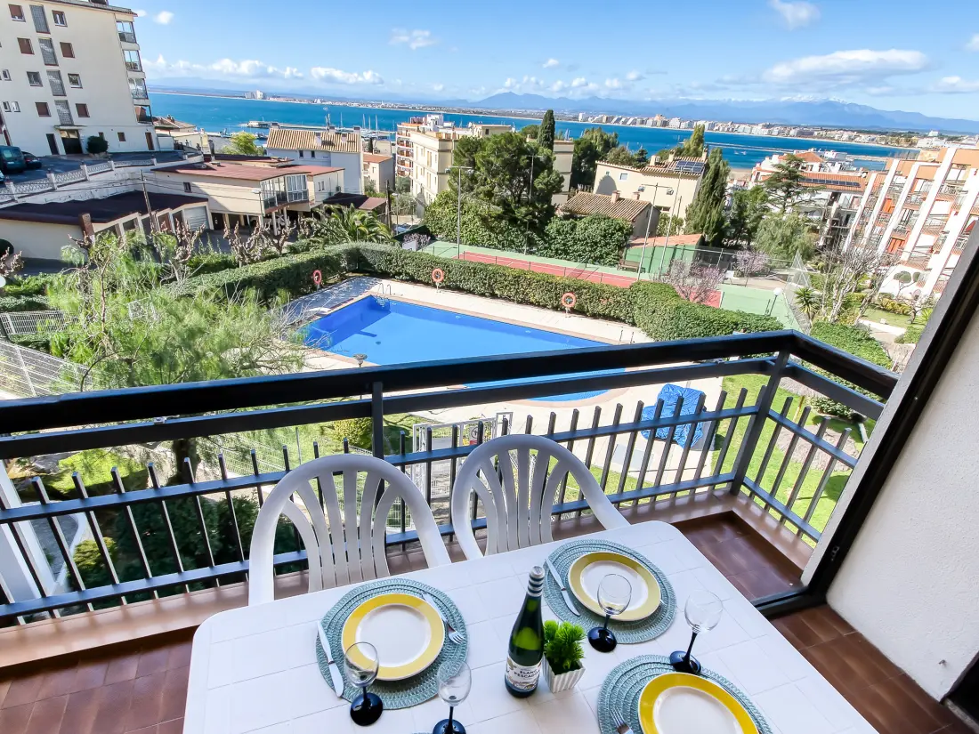 Location de Vacances Roses 1197