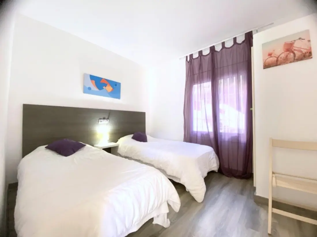 Location de Vacances Roses 1211