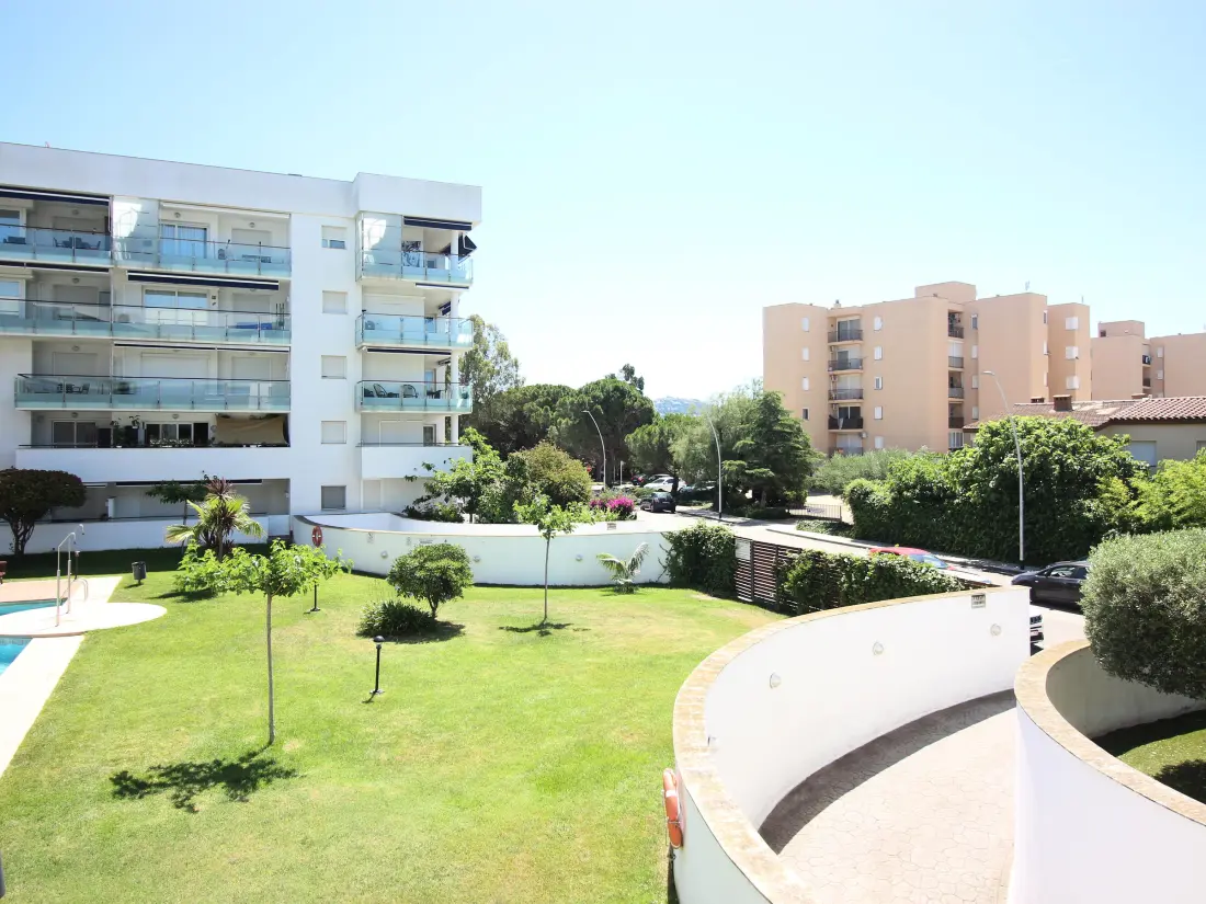 Location de Vacances Roses 1226