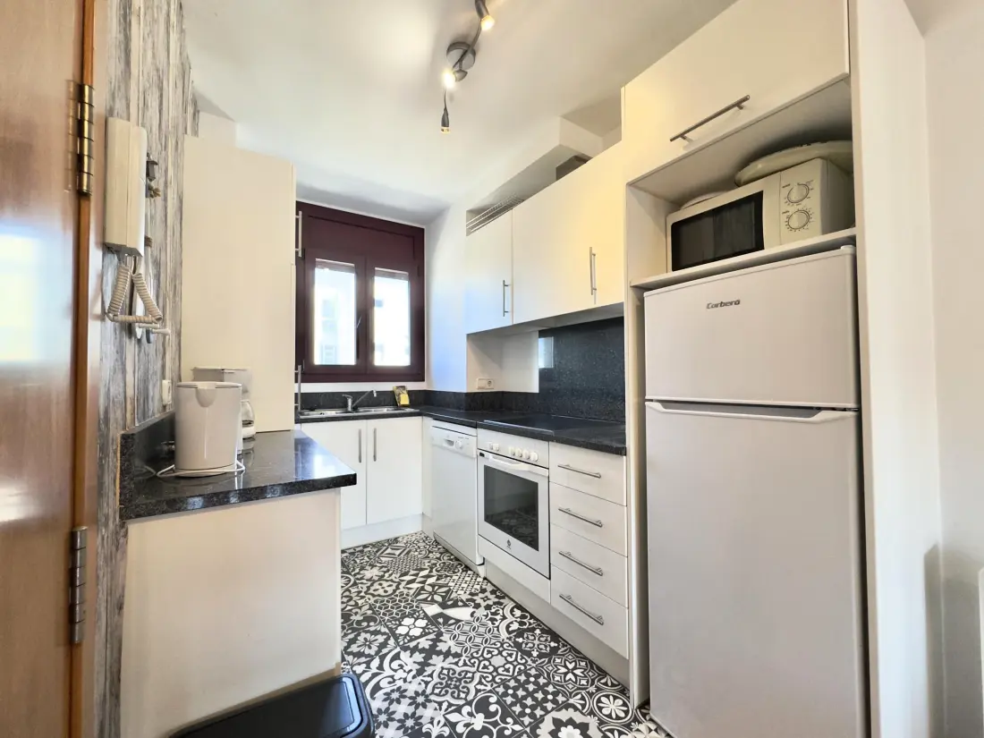 Location de Vacances Roses 1235