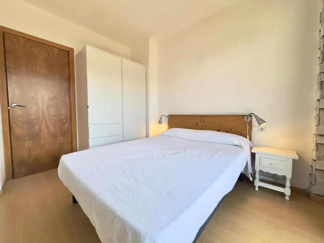 Location de Vacances Roses 1235