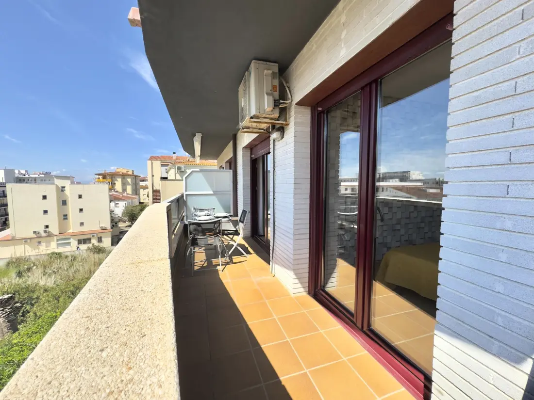 Location de Vacances Roses 1235