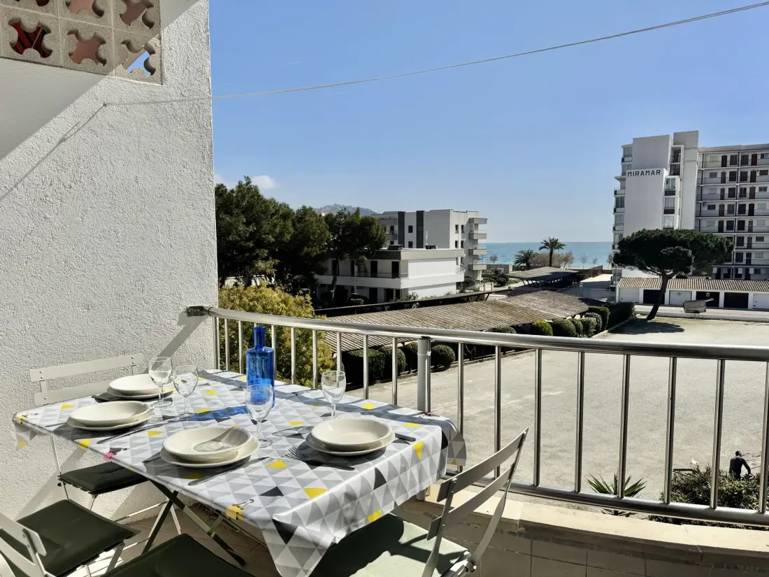 Location de Vacances Roses 1237