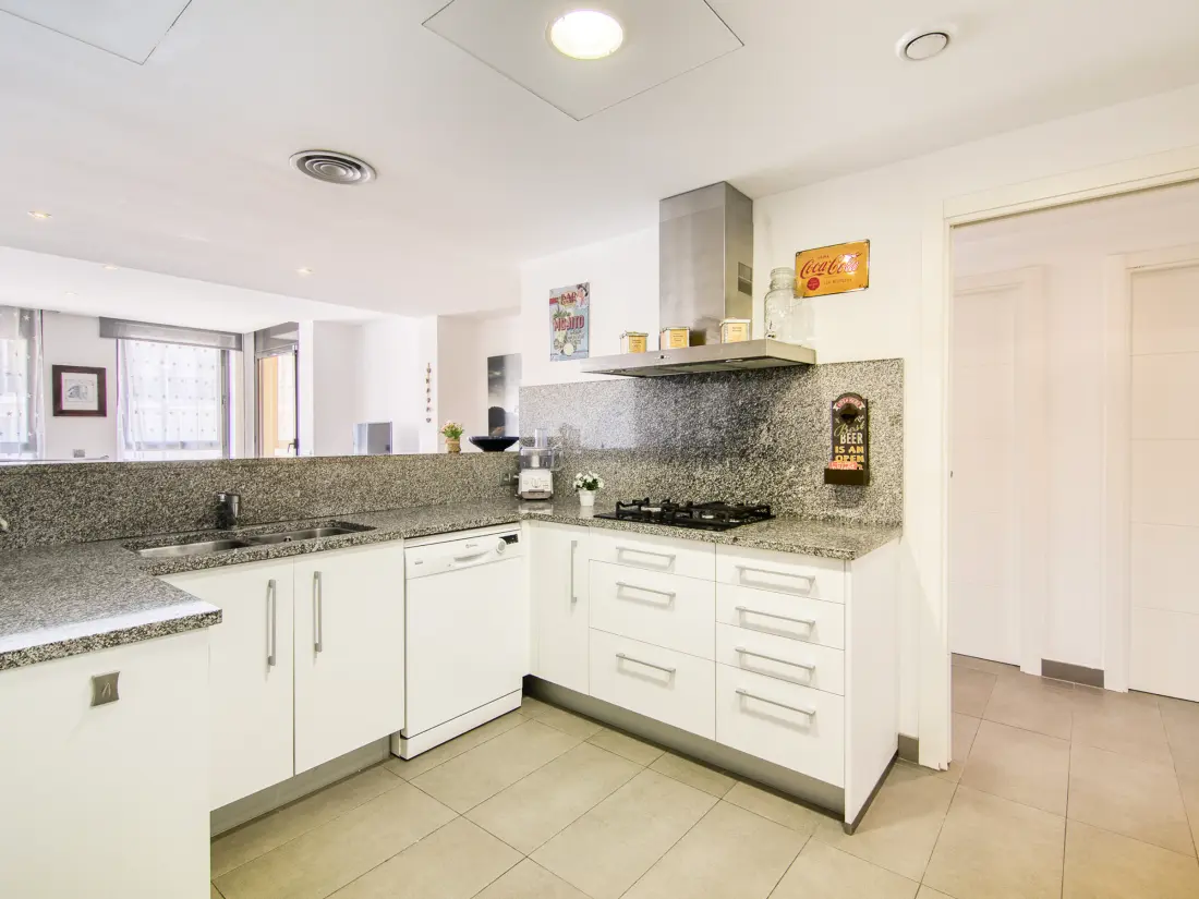 Location de Vacances Roses 1240