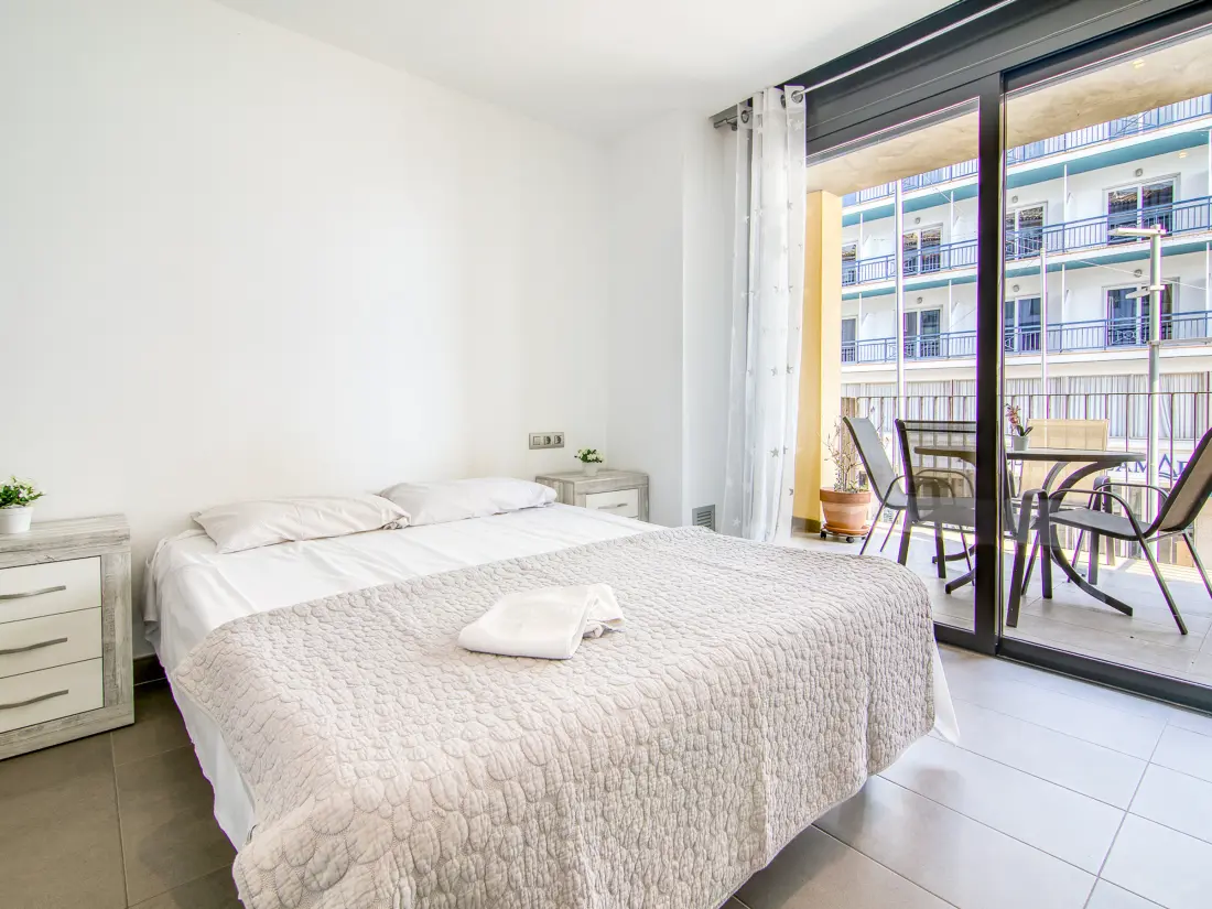 Location de Vacances Roses 1240