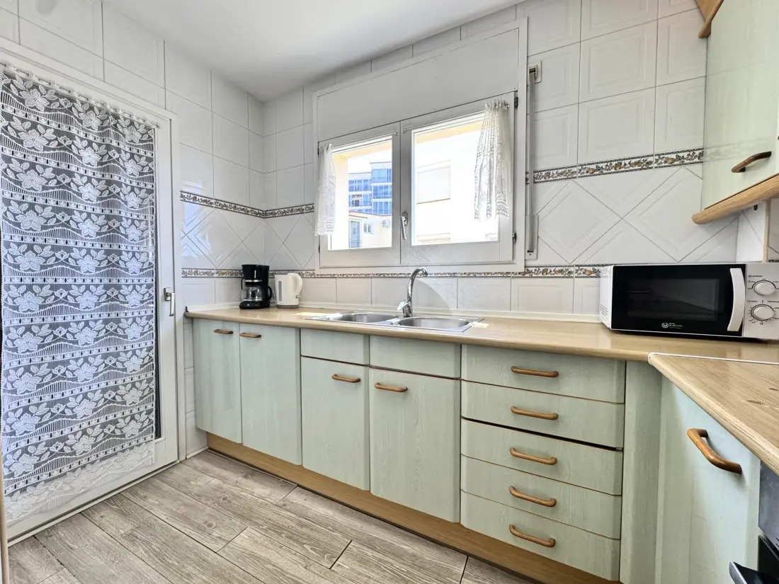 Location de Vacances Roses 1249