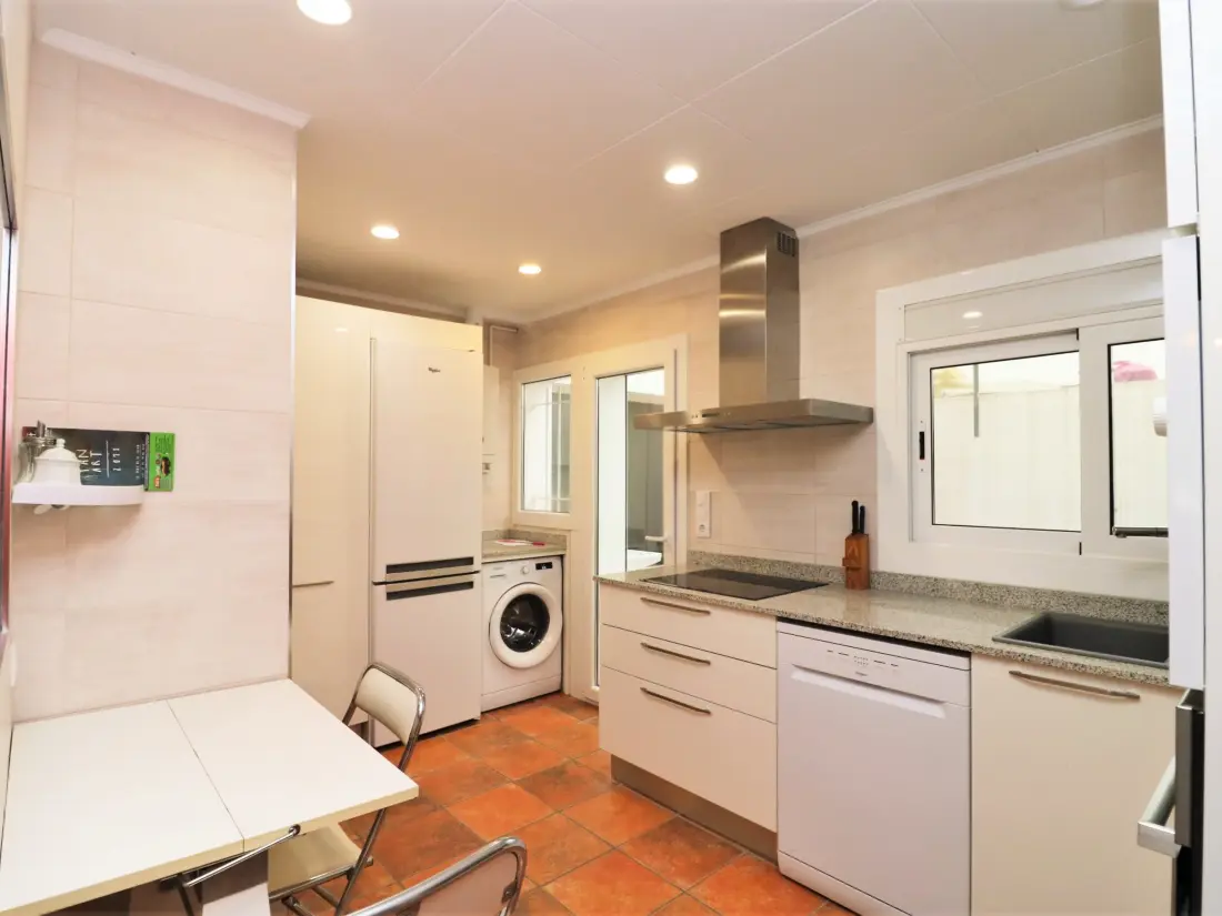 Location de Vacances Roses 1250