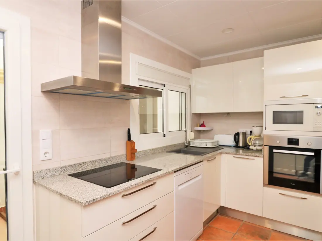 Location de Vacances Roses 1250