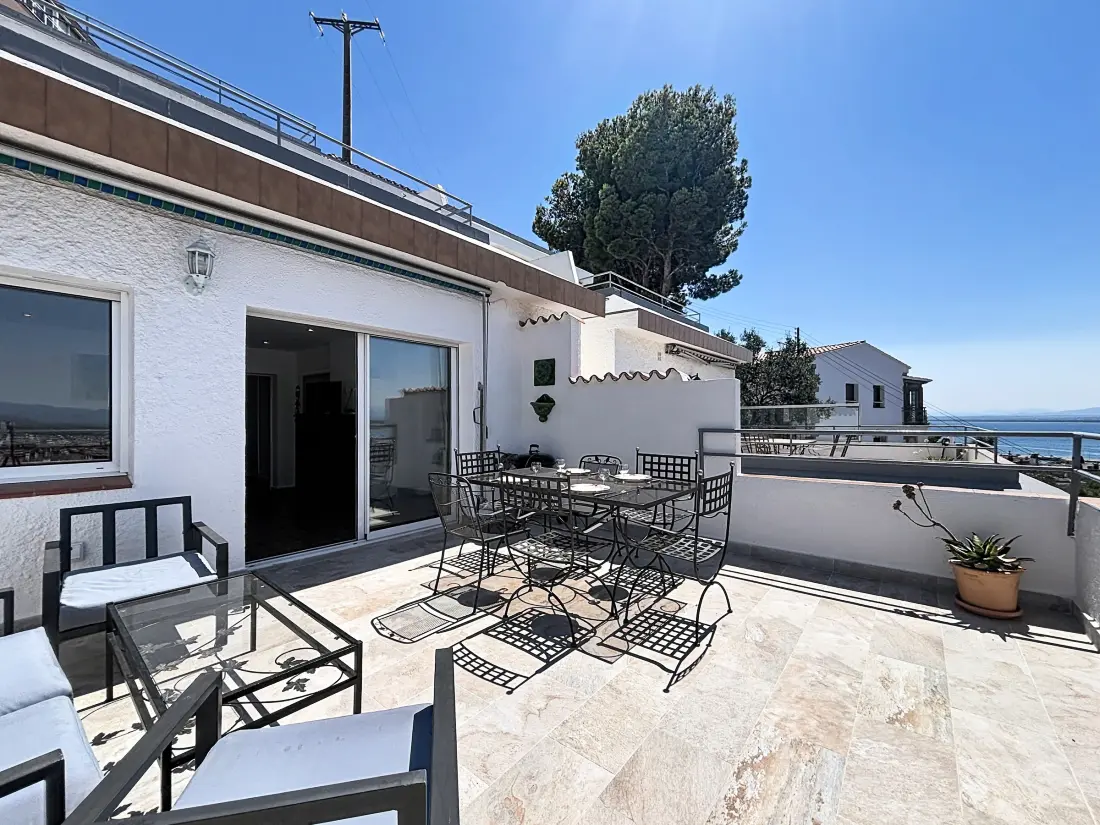 Location de Vacances Roses 1251