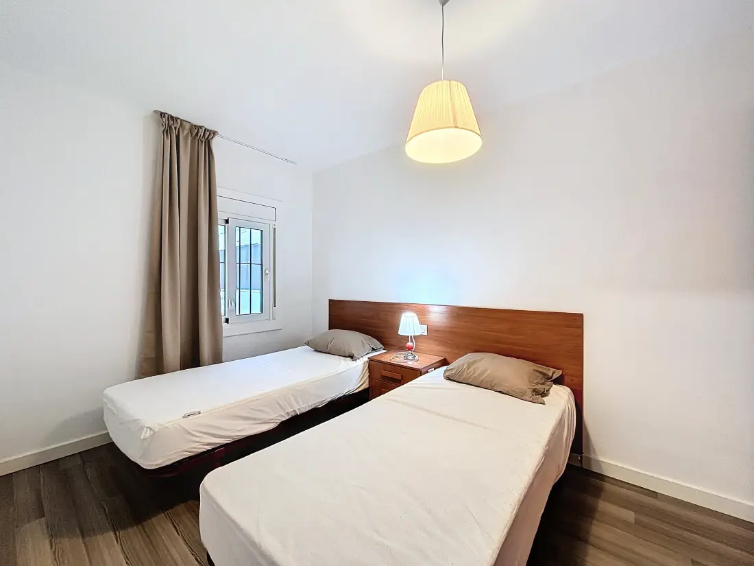 Location de Vacances Roses 1253