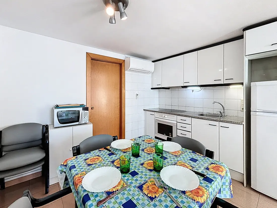 Location de Vacances Roses 1258