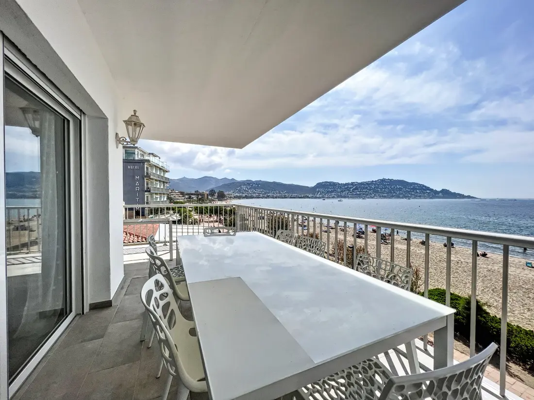 Location de Vacances Roses 1263