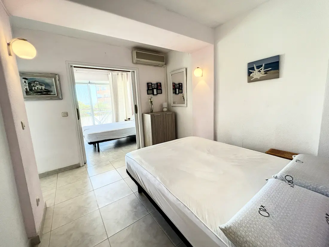 Location de Vacances Roses 1267