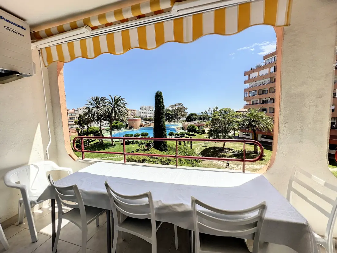 Location de Vacances Roses 1267