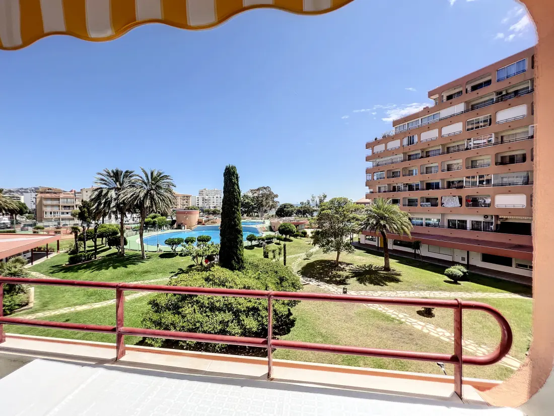 Location de Vacances Roses 1267