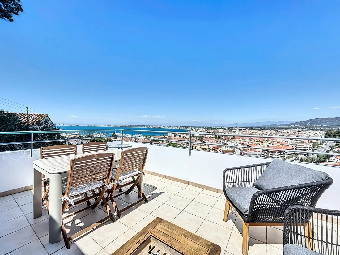 Location de Vacances Roses 1287