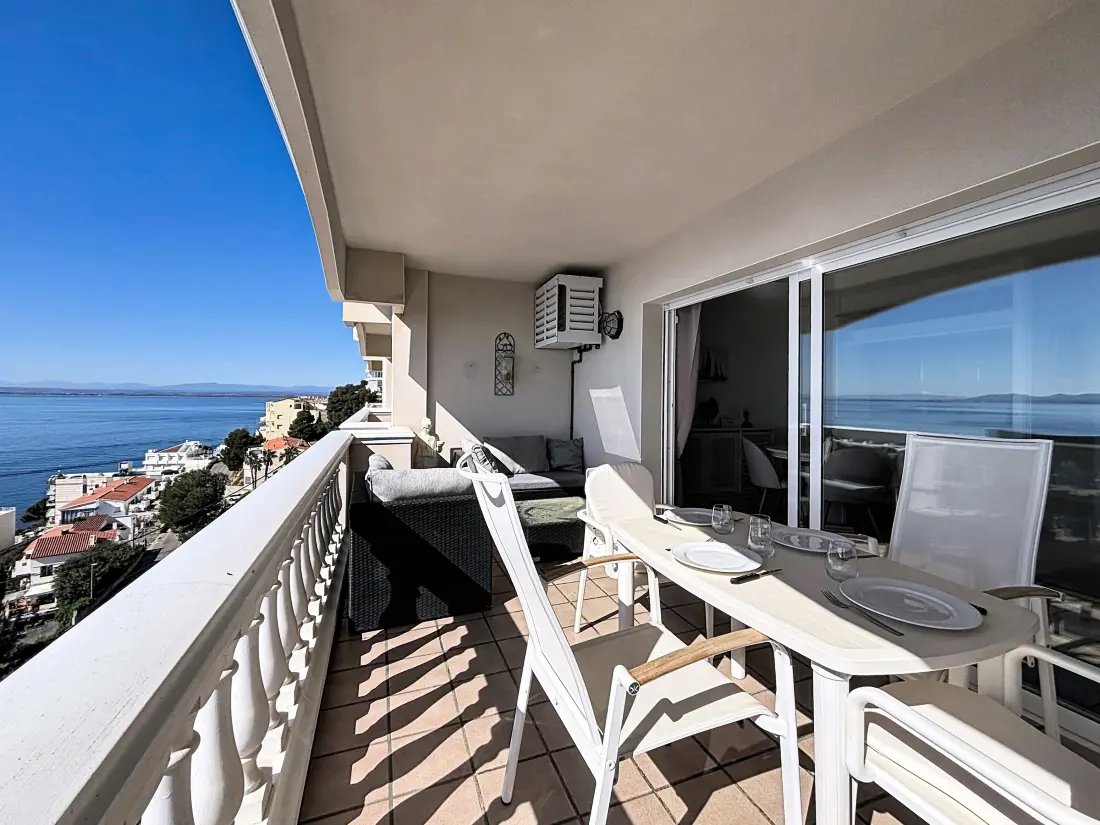 Location de Vacances Roses 1295