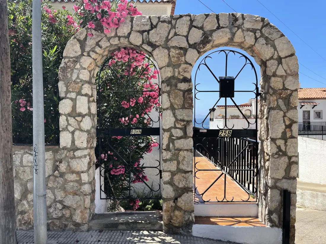 Location de Vacances Roses 1298