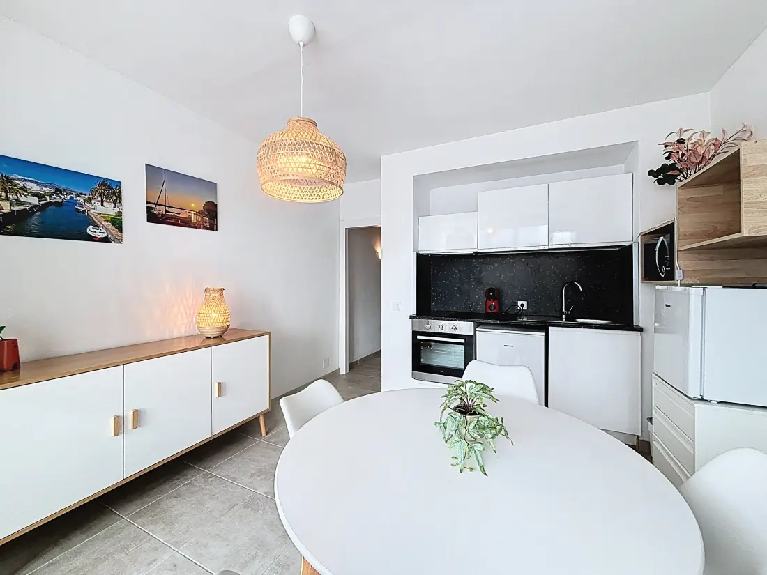 Location de Vacances Roses 1301