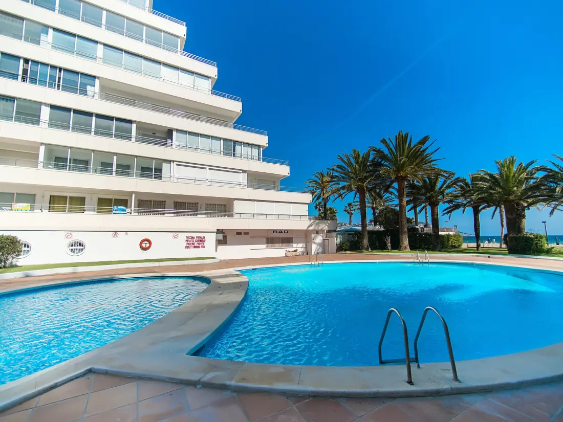 Location de Vacances Roses 1319