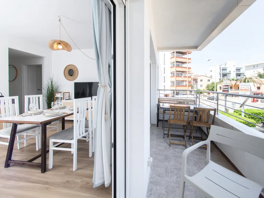 Location de Vacances Roses 1319