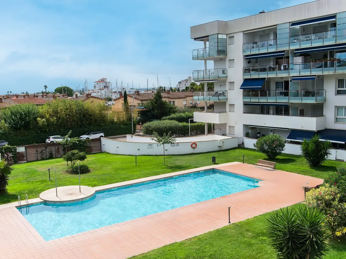 Location de Vacances Roses 1323