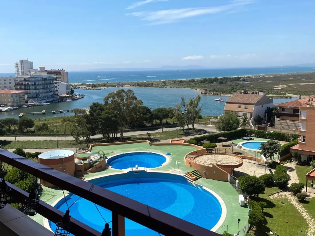 Location de Vacances Roses 1331