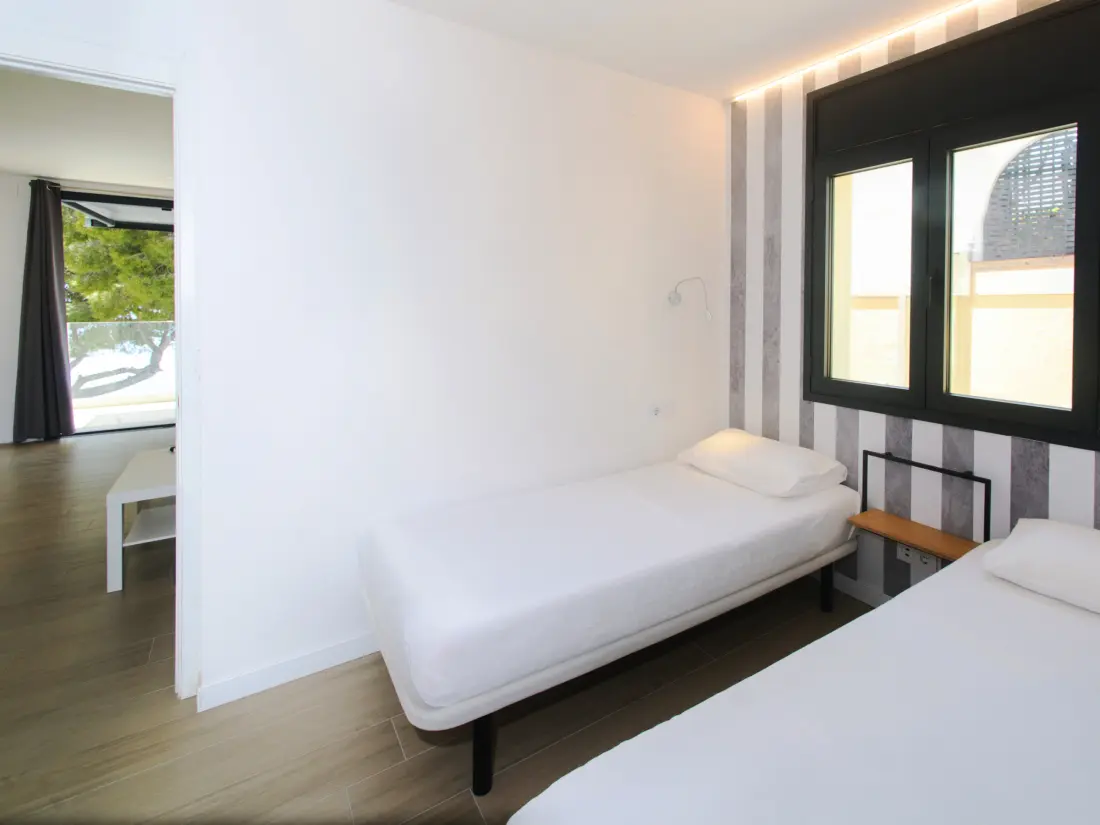 Location de Vacances Roses 1345