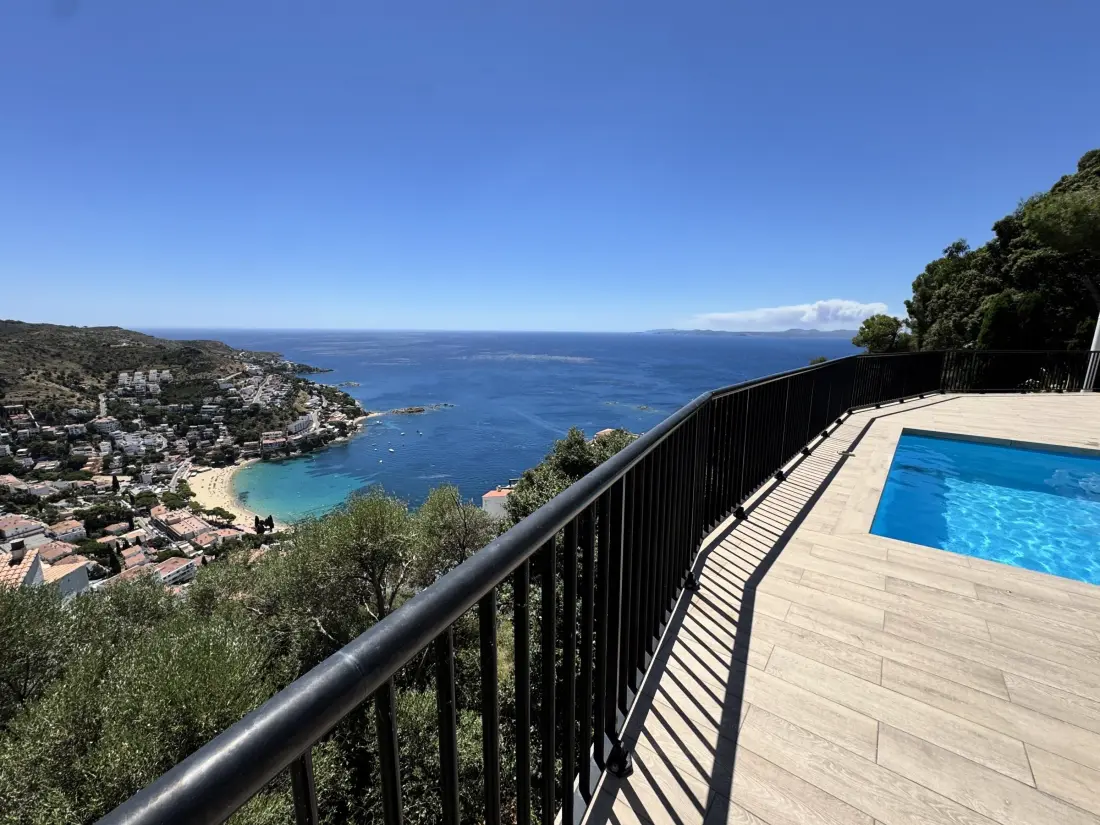 Location de Vacances Roses 1380