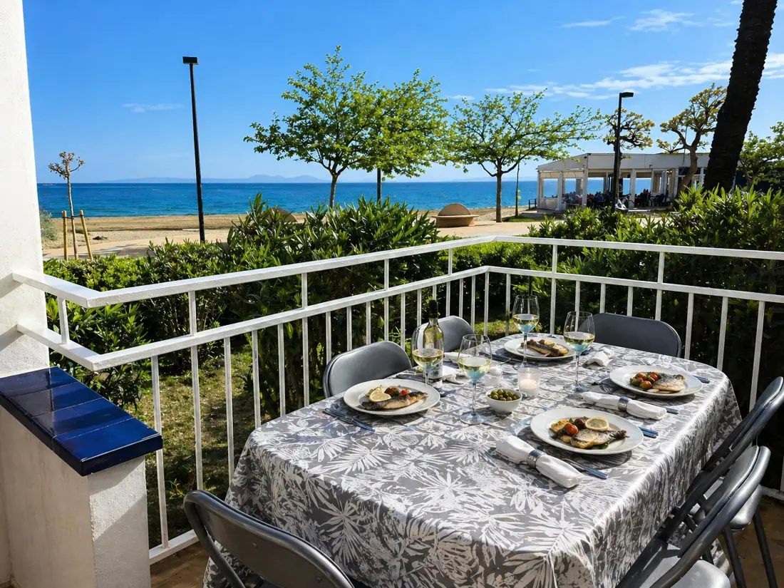 Location de Vacances Roses 1383
